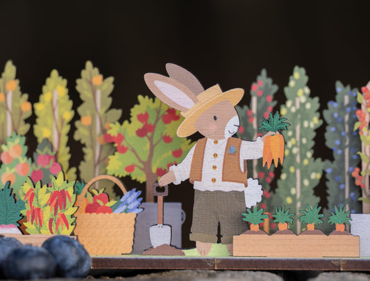 MR HOPPER'S TINY KITCHEN GARDEN DESK COMPANION