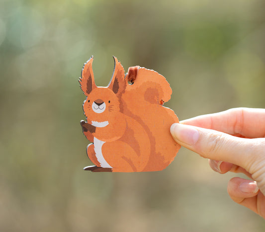 RED SQUIRREL WOODEN DECORATION