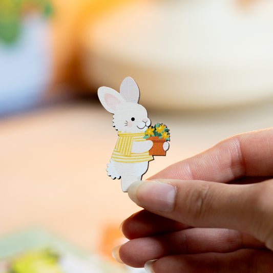 VERY FRIENDLY LITTLE BUNNY PIN/MAGNET