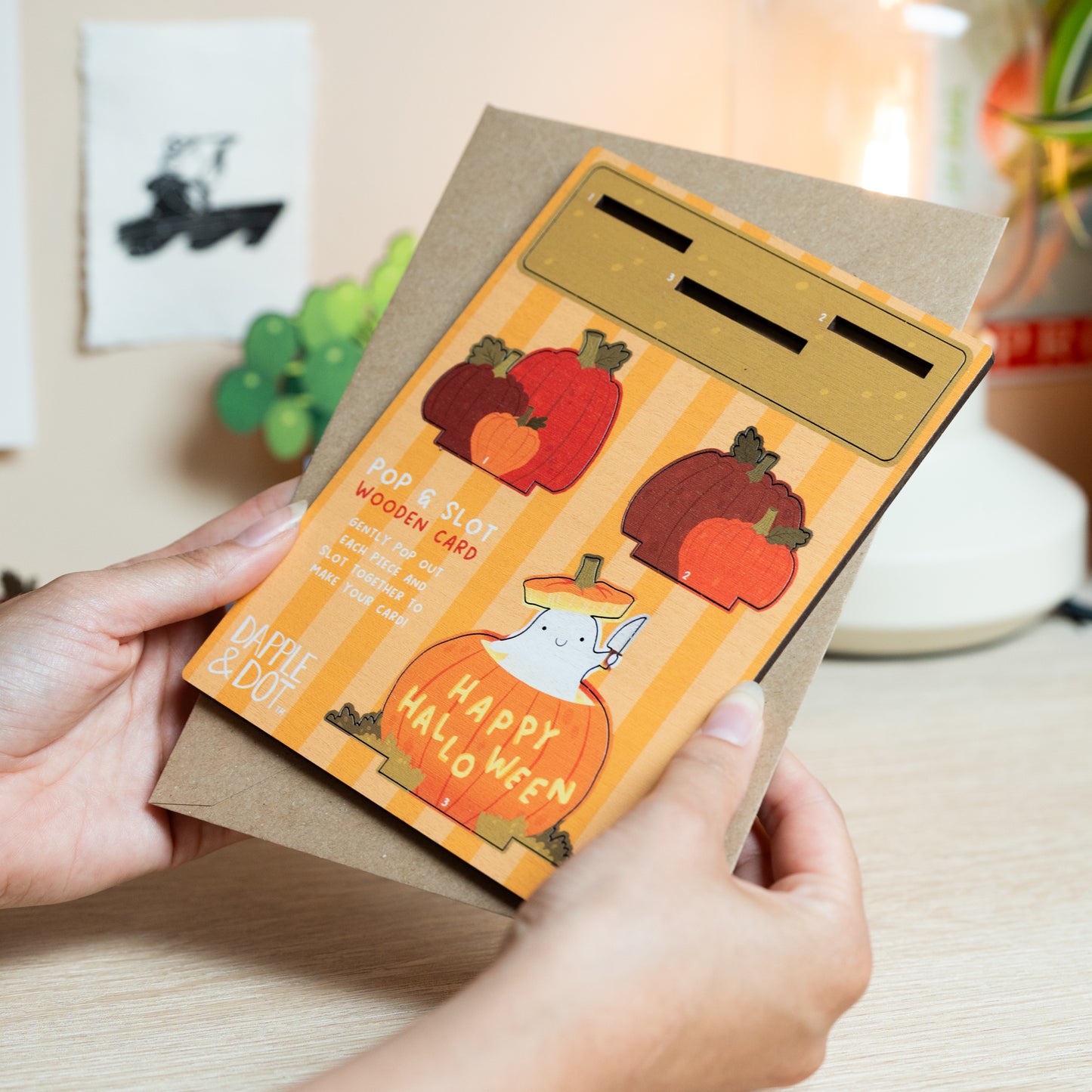 WHOLESALE - HAPPY HALLOWEEN GHOST WOODEN POP OUT CARD - PACK OF 8