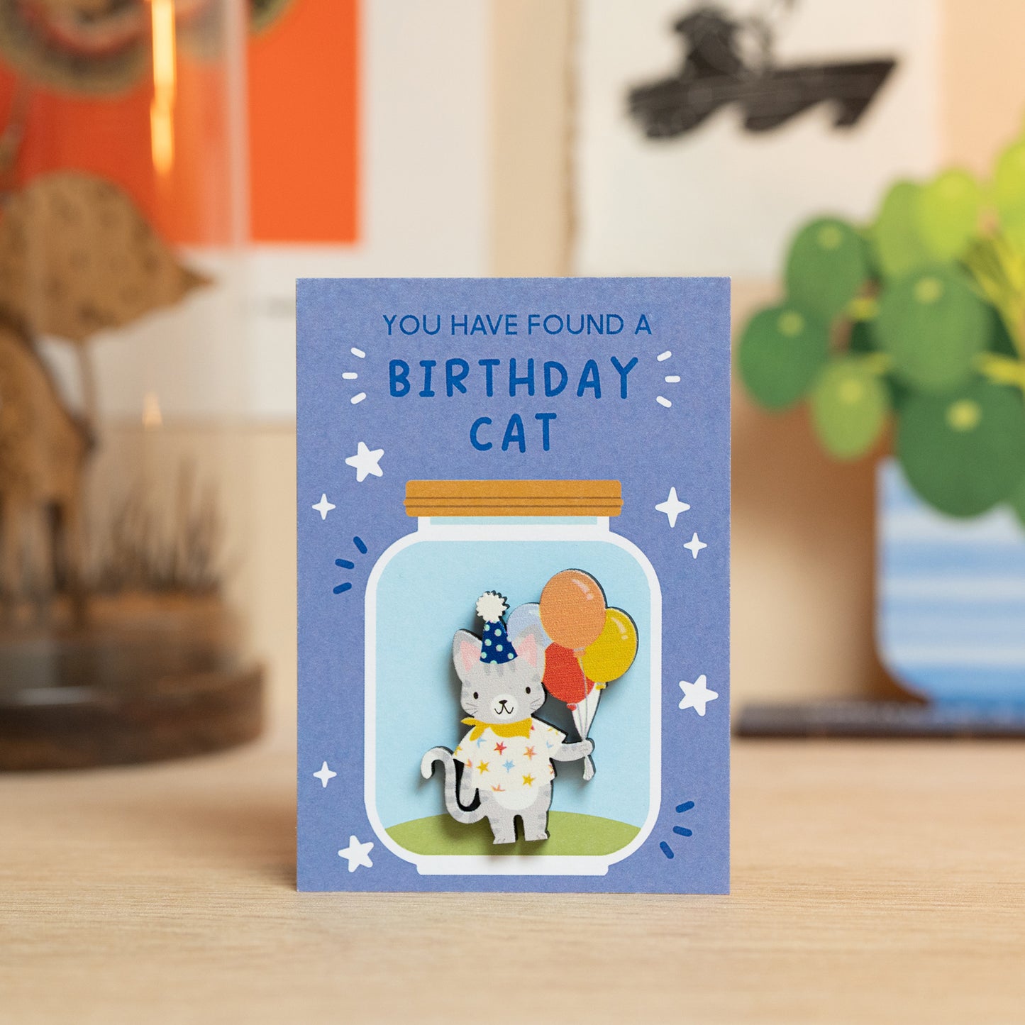 BIRTHDAY CAT PIN/MAGNET