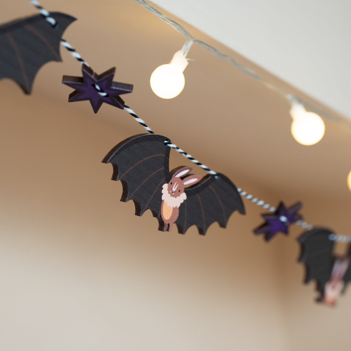 MAKE YOUR OWN BATS & STARS HALLOWEEN GARLAND