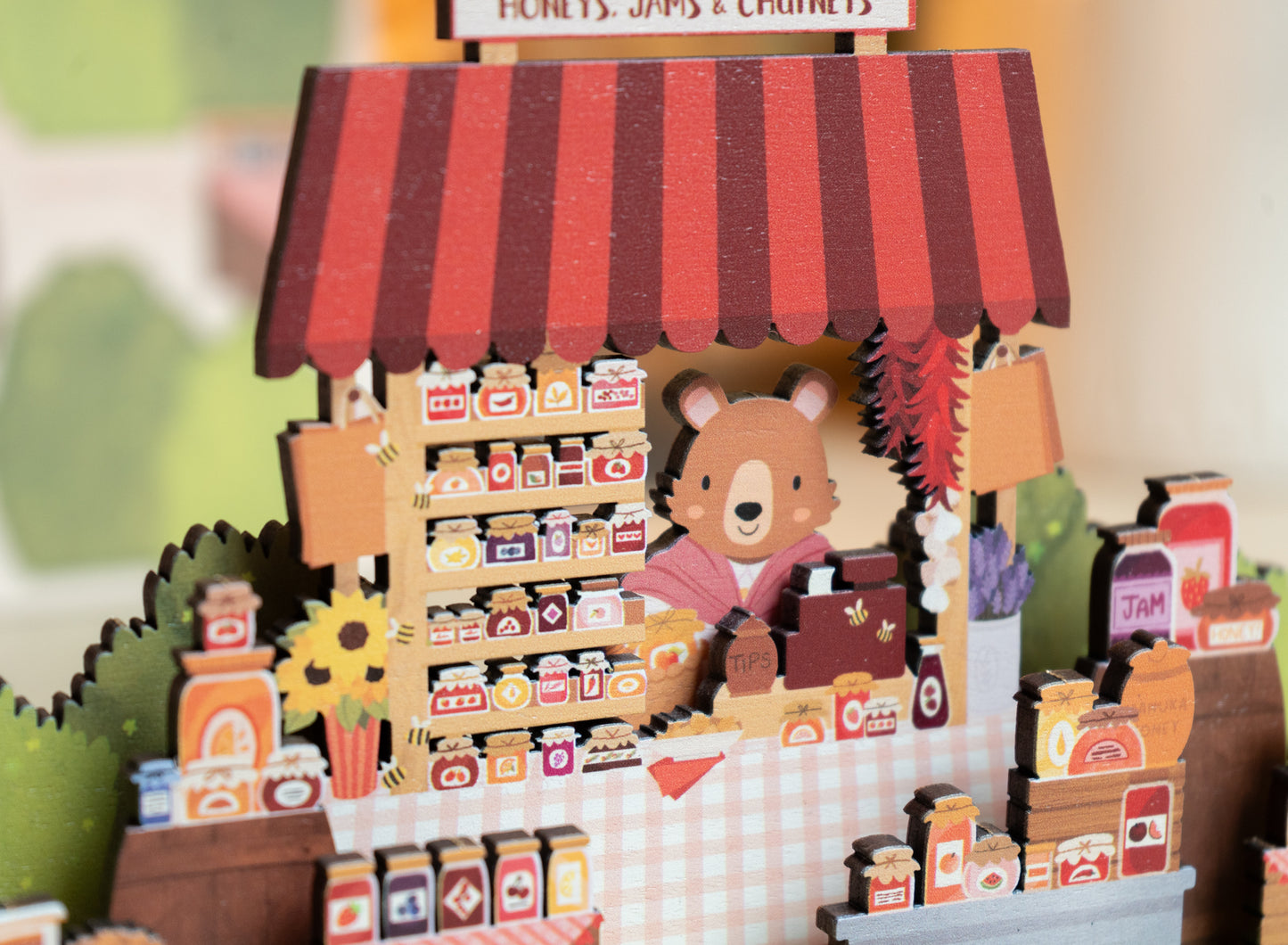 TINY FARMER'S MARKET - BEAR'S JAMS & JELLIES DESK COMPANION
