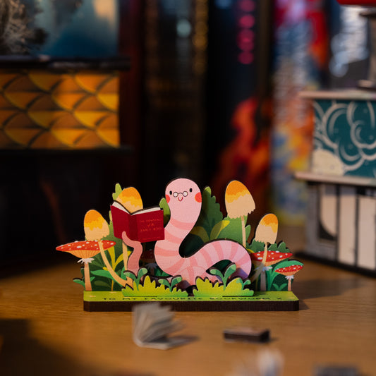 BOOKWORM READER MINI POP OUT CARD - PERSONALISABLE