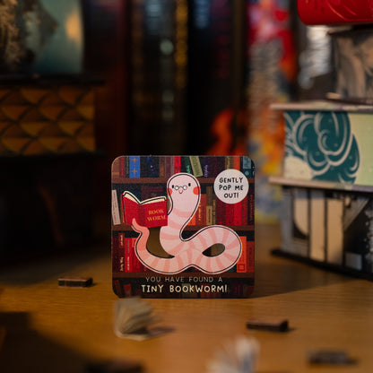 BOOKWORM PIN/MAGNET