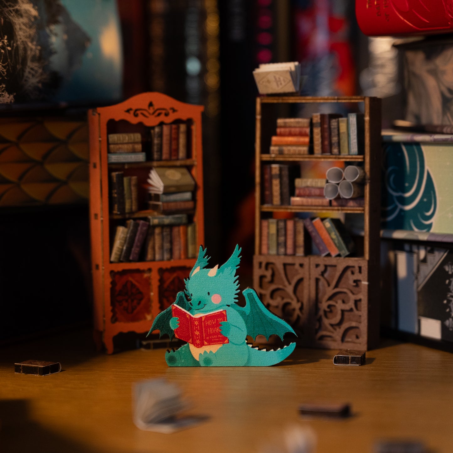 BOOK DRAGON PIN/MAGNET