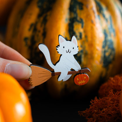 FLYING KITTENS HALLOWEEN POP OUT MAGNETS