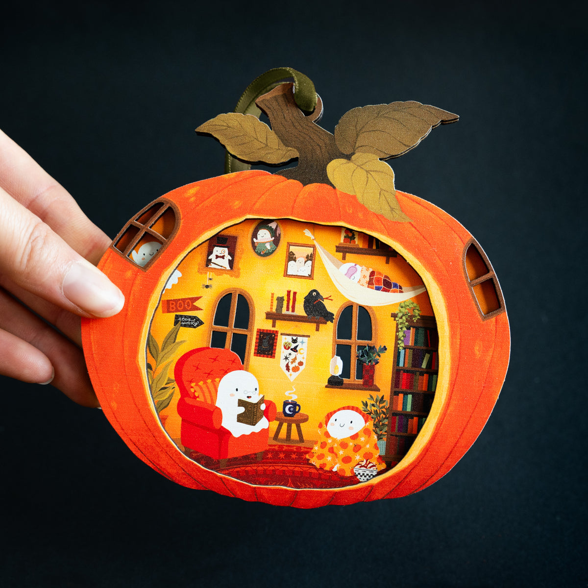 DOUBLE LAYERED HAUNTED PUMPKIN DECORATION